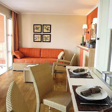 De L'esterel Hotel 3*