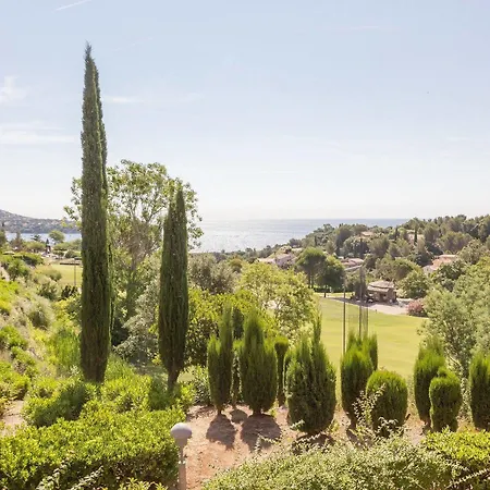 De L'esterel 3*