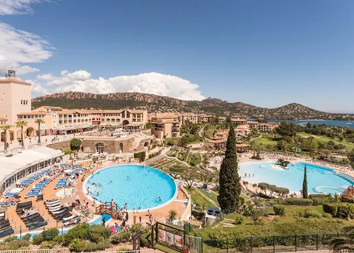 فندق De L'esterel Pierre & Saint-Raphaël