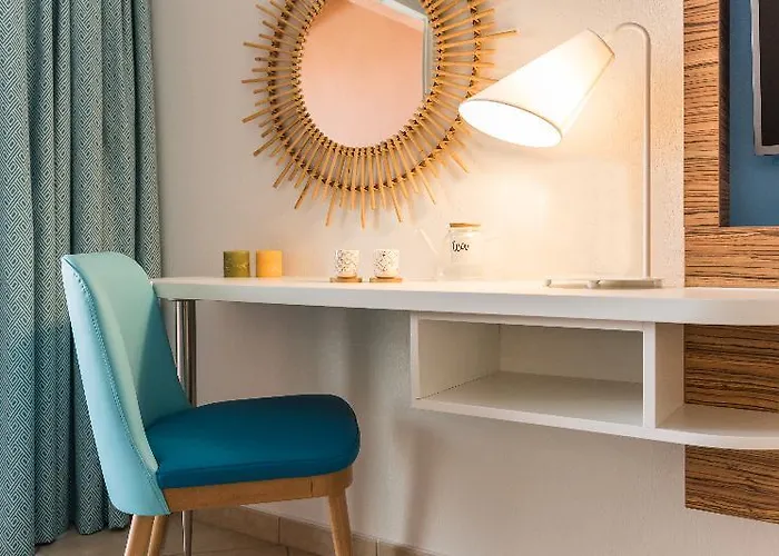 De L'esterel Pierre & فندق