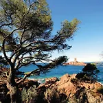 De L'esterel Pierre & 3* Saint-Raphaël