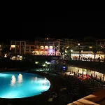 Hotel De L'esterel Pierre & 3*