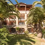 Hotel De L'esterel Pierre &