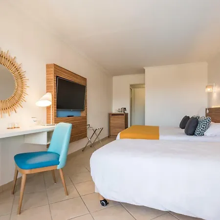 De L'esterel Pierre & 호텔 3*